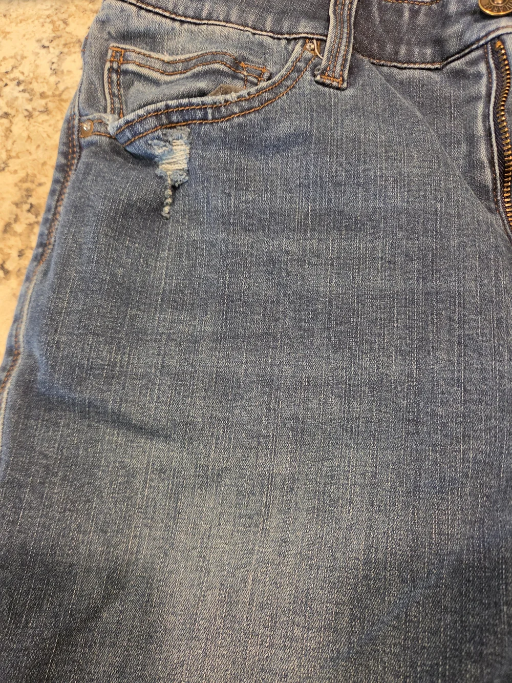 LuLaRoe Women’s Dark Blue Denim Ankle Crop Jeans - Size 30